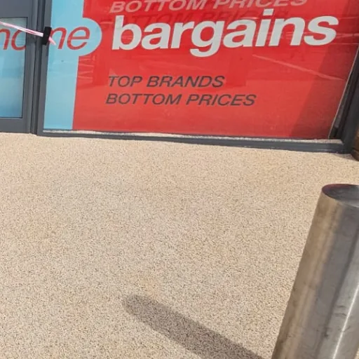 Outdoor resin flooring