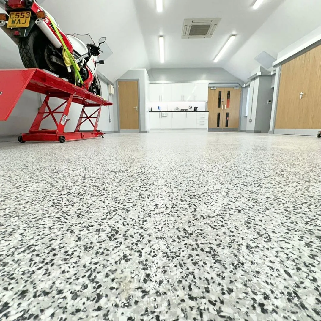 Epoxy Flake System - Garage & Workshop 2